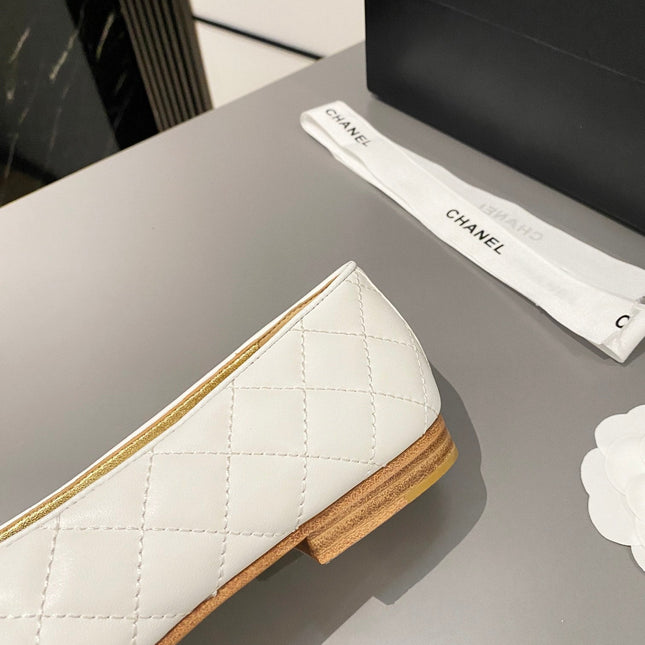 BALLET FLAT WHITE LAMBSKIN