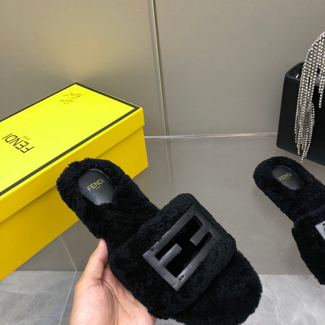 FENDI BAGUETTE SLIDE SLIPPERS IN BLACK WOOL