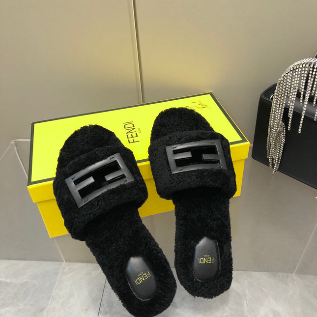 FENDI BAGUETTE SLIDE SLIPPERS IN BLACK WOOL