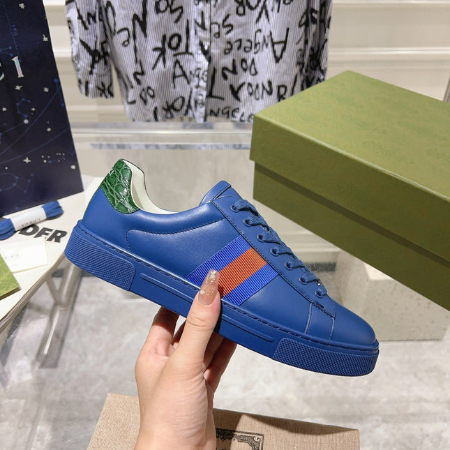 GG ACE GG SUPREME TRAINER AZURE CALFSKIN