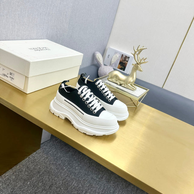 TREAD SLICK LACE UP SNEAKERS IN BLACK CANVAS WHITE  RUBBER SOLE