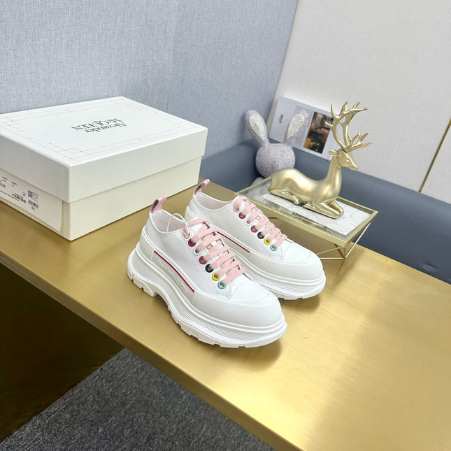 TREAD SLICK LACE UP SNEAKERS WHITE CANVAS PINK LACES MULTICOLOUR EYELETS