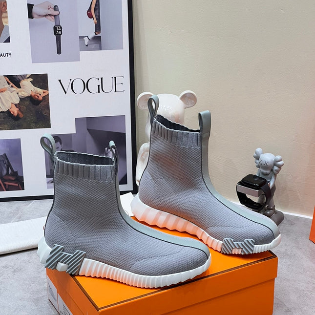 H FUN CLASSIC SNEAKER STYLISH LIGHT GRAY FABRIC