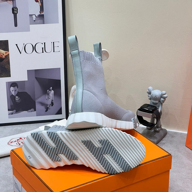 H FUN CLASSIC SNEAKER STYLISH LIGHT GRAY FABRIC