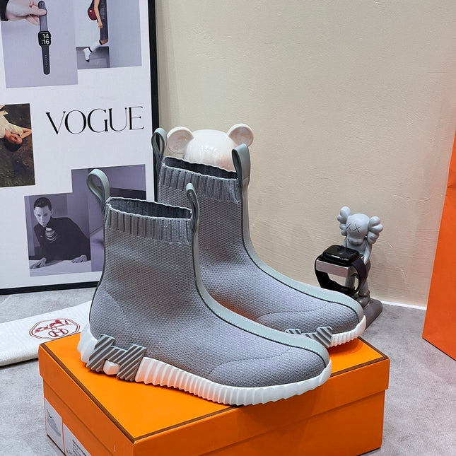 H FUN CLASSIC SNEAKER STYLISH LIGHT GRAY FABRIC