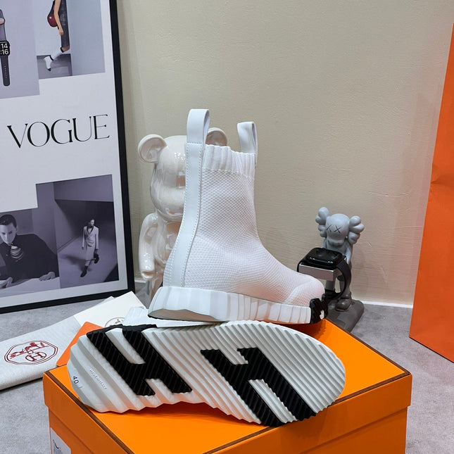 H FUN CLASSIC SNEAKER STYLISH WHITE FABRIC