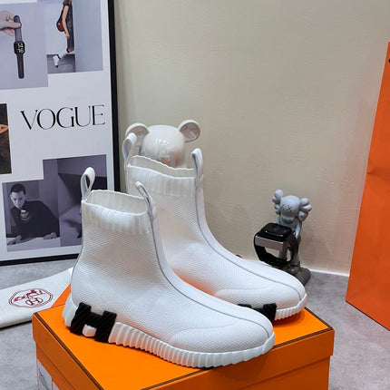 H FUN CLASSIC SNEAKER STYLISH WHITE FABRIC