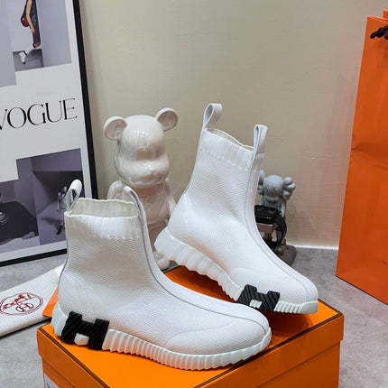 H FUN CLASSIC SNEAKER STYLISH WHITE FABRIC