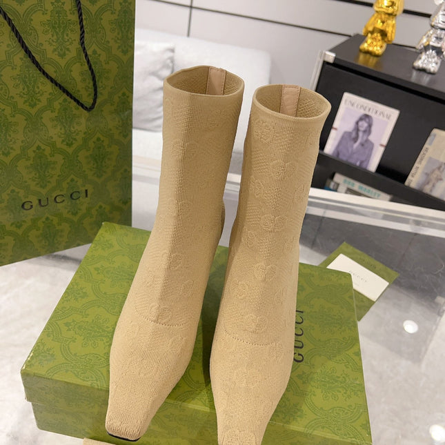 ANKLE BOOTS IN BEIGE KNITTED FABRIC