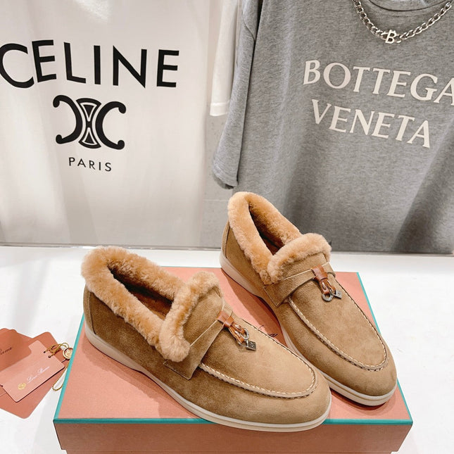 LP SUMMER CHARMS WALK LOAFERS TAWNY FLEECE