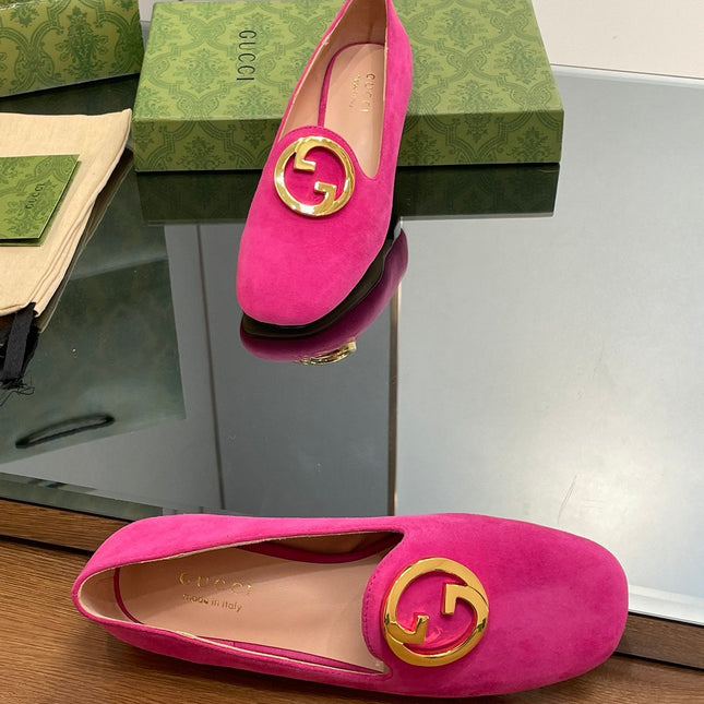 BLONDIE LOGO-PLAQUE LOAFERS IN FUSCIA PINK SUEDE WITH GOLD HARDWARE