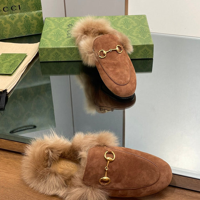 HORSEBIT MULE IN BRONZE BROWN SUEDE AND LAMB WOOL LINING