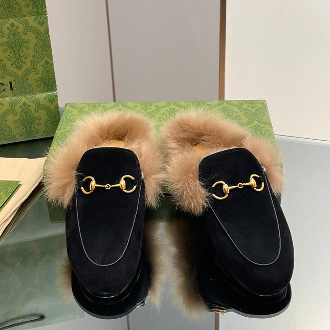 HORSEBIT MULE IN BLACK SUEDE AND LAMB WOOL LINING