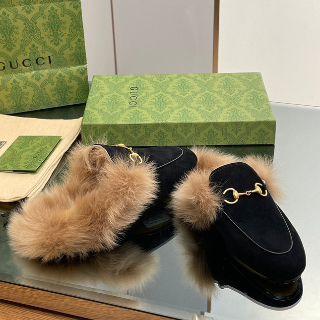 HORSEBIT MULE IN BLACK SUEDE AND LAMB WOOL LINING