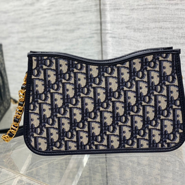 HOBO SIGNATURE 23  BAG IN BLACK BEIGE PATTERN LAMBSKIN