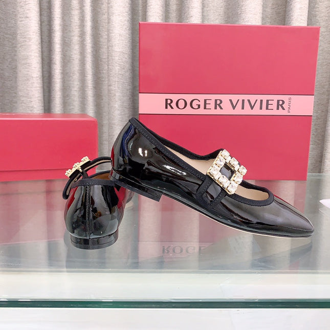 TRÈS VIVIER MARY JANE BLACK PATENT CALFSKIN CRYSTAL BUCKLE