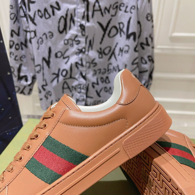 GG ACE GG SUPREME TRAINER TAWNY CALFSKIN