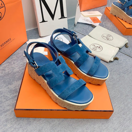 HAVANE 30 SANDAL IN CLASSIC BLUE SUEDE