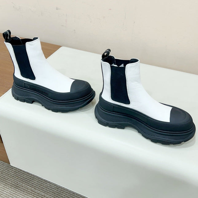 MC.QUEEN TREAD SLICK BOOT IN WHITE MIX BLACK CALFSKIN