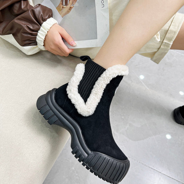 LV RUBY FLAT ANKLE BOOT IN BLACK SUEDE CALF LEATHER AND WHITE SHEARLING
