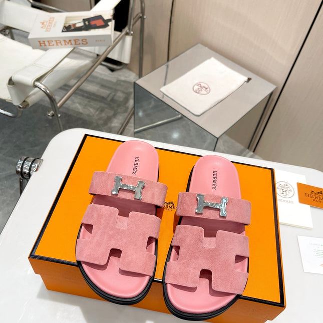 HM CHYPRE SANDAL LIGHT PINK WITH H-BUCKLE SUEDE