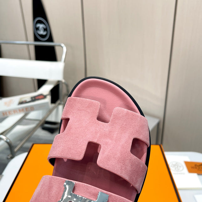 HM CHYPRE SANDAL LIGHT PINK WITH H-BUCKLE SUEDE