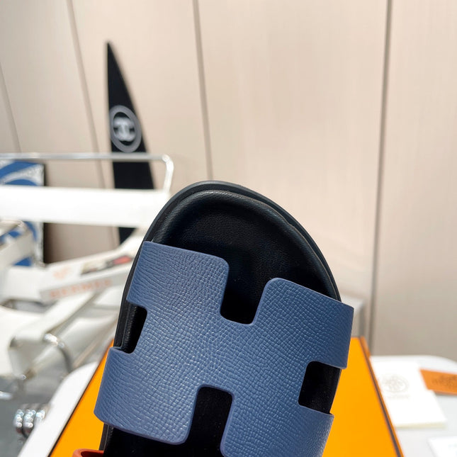 HM CHYPRE SANDAL INDIGO AND TIGER WITH H-BUCKLE CALFSKIN