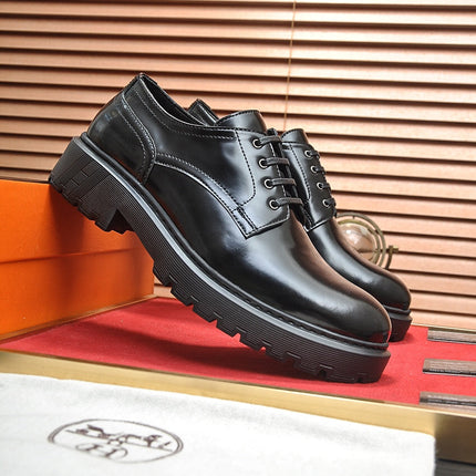 HM DANIEL TRAMPING SHOE GLOSSY BLACK CALFSKIN