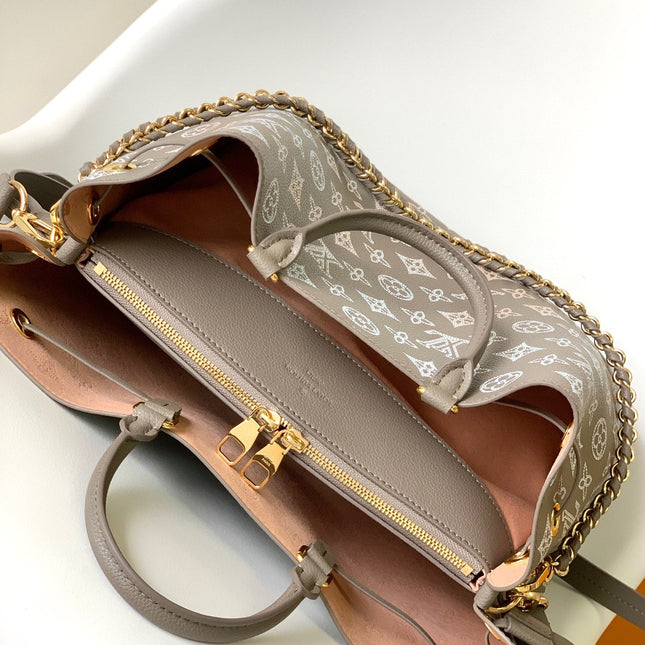 BELLA 32 IN GREY MAHINA CALFSKIN