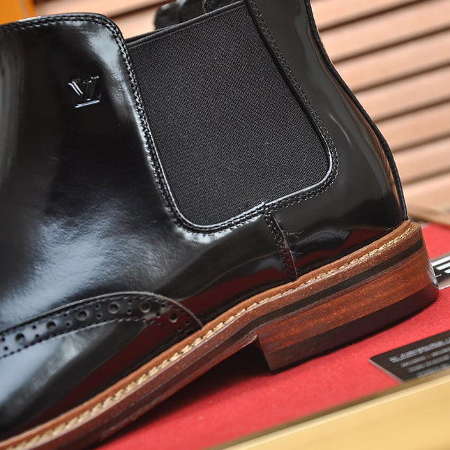 LV CHELSEA ANKLE BOOT IN BLACK CALFSKIN