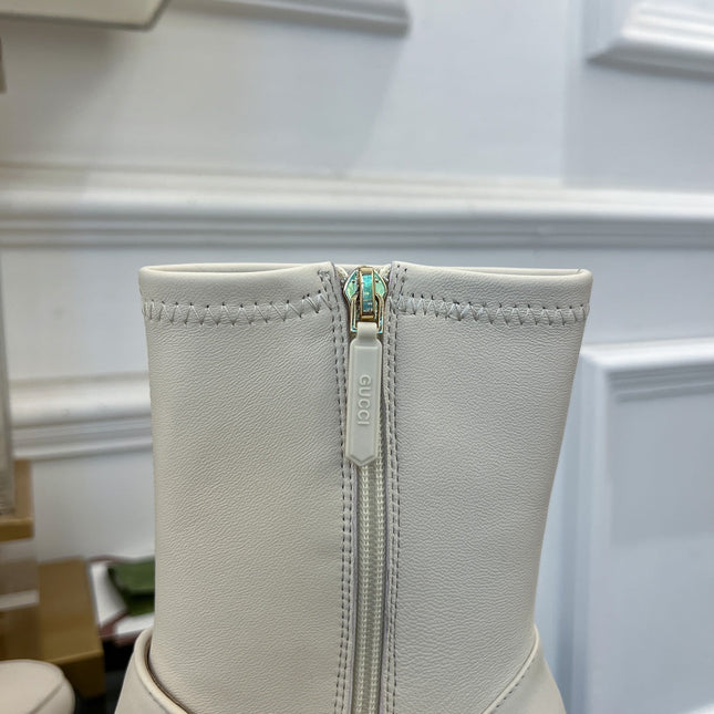 GG HORSEBIT ANKLE BOOTS IN WHITE SHEEPSKIN