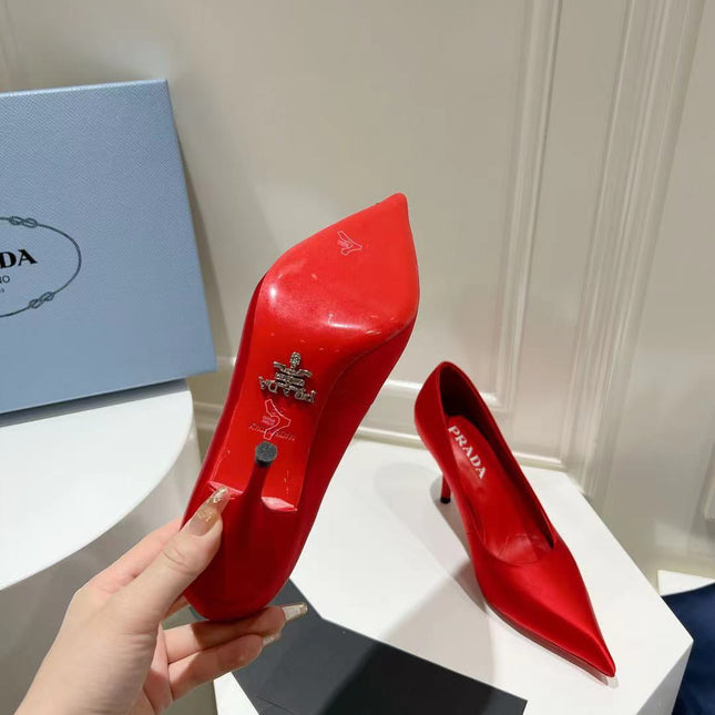 PRA BASIC HIGH-HEELED CRIMSON SATIN