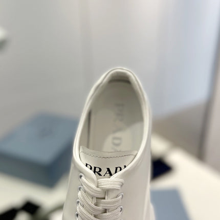 PRA BRUSHED LEATHER MONOLITH LACE-UP LOAFERS WHITE