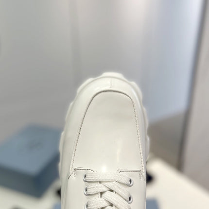 PRA BRUSHED LEATHER MONOLITH LACE-UP LOAFERS WHITE