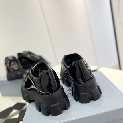 PRA MONOLITH LACE-UP LOAFERS GLOSSY BLACK CALFSKIN