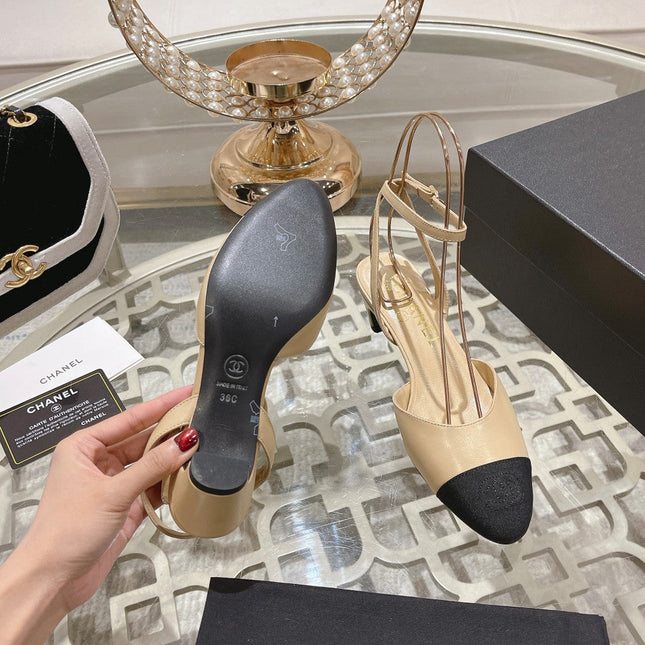 CC SLINGBACK 50MM IN BEIGE AND BLACK CALFSKIN