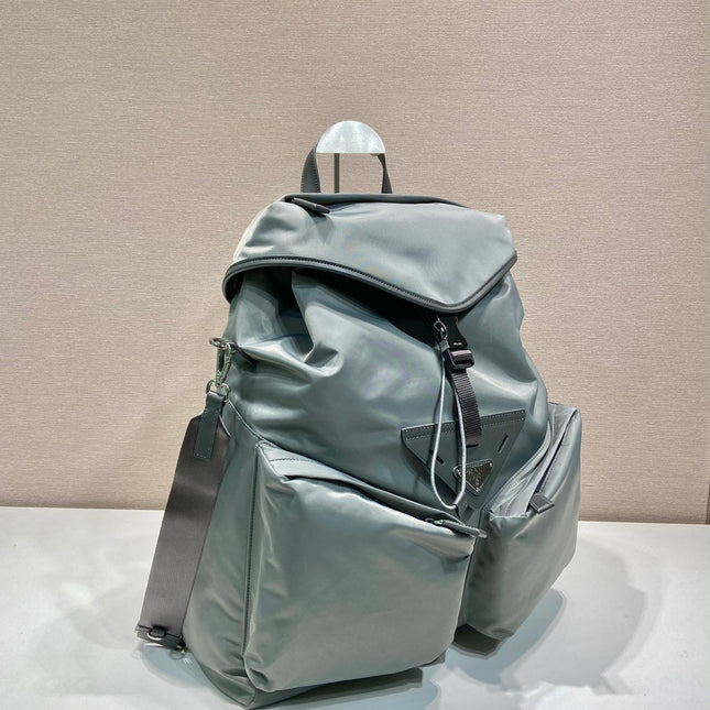 TRIANGLE LOGO BACKPACK 45 IN ASH GRAY RE-NYLON