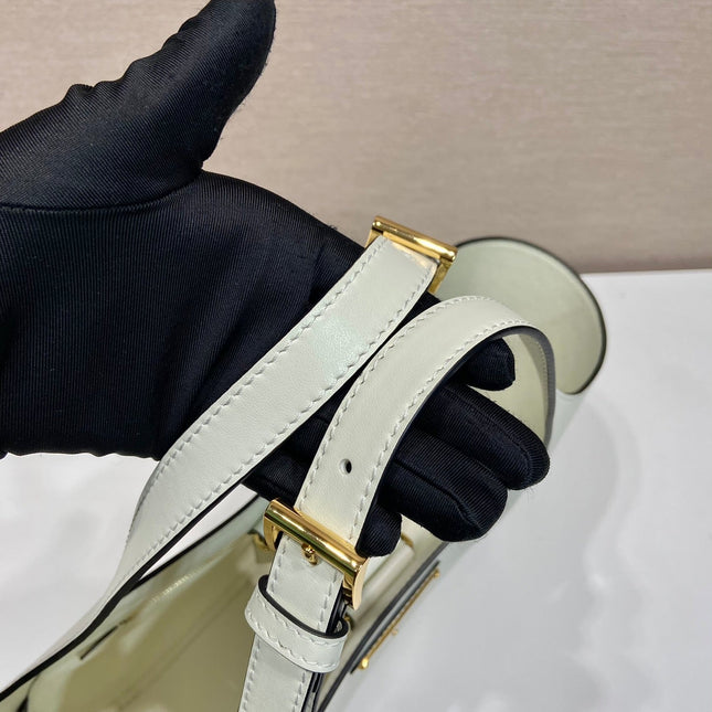 TOTE BAG 28 IN WHITE SHEEPSKIN GOLD LOGO