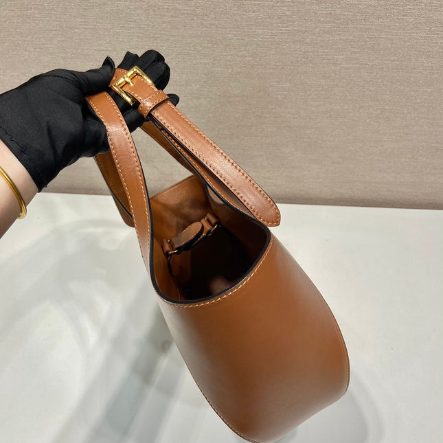 TOTE BAG 28 IN CINNAMON BROWN SHEEPSKIN GOLD LOGO