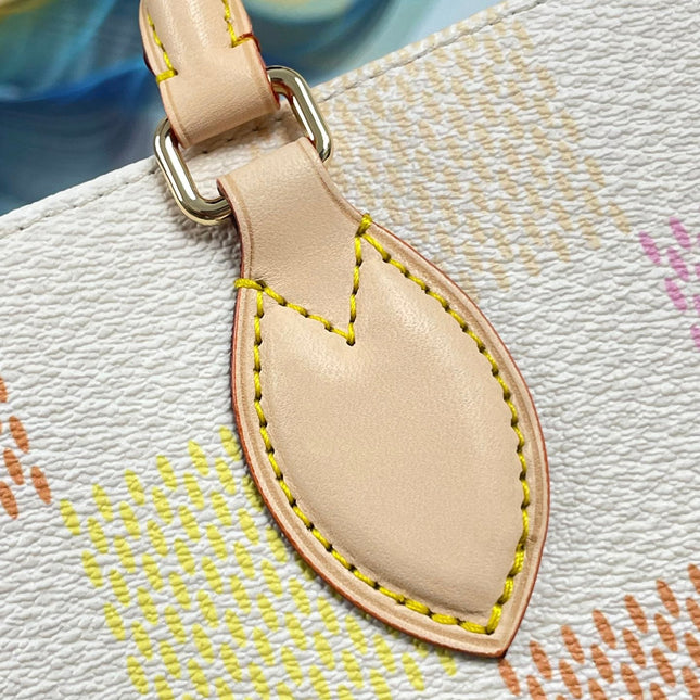 ONTHEGO 35 IN PEACH DAMIER GIANT CANVAS