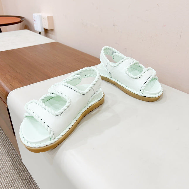 REFINED DAD SANDAL IN WHITE LAMBSKIN