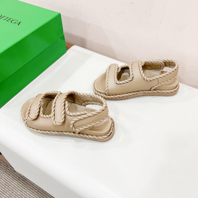 REFINED DAD SANDAL IN TUSCAN BEIGE LAMBSKIN