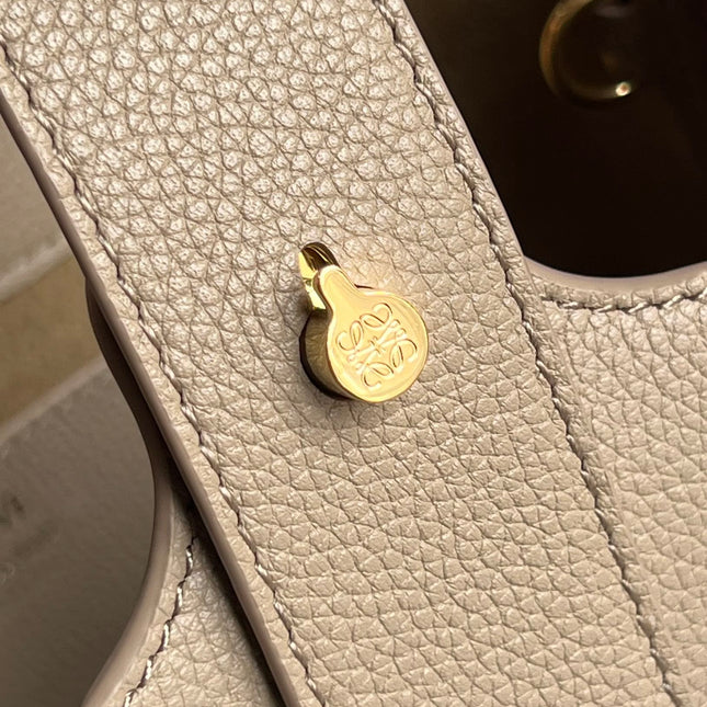 LOE MINI 19 PEBBLE BUCKET IN CAMEL BROWN MELLOW CALFSKIN