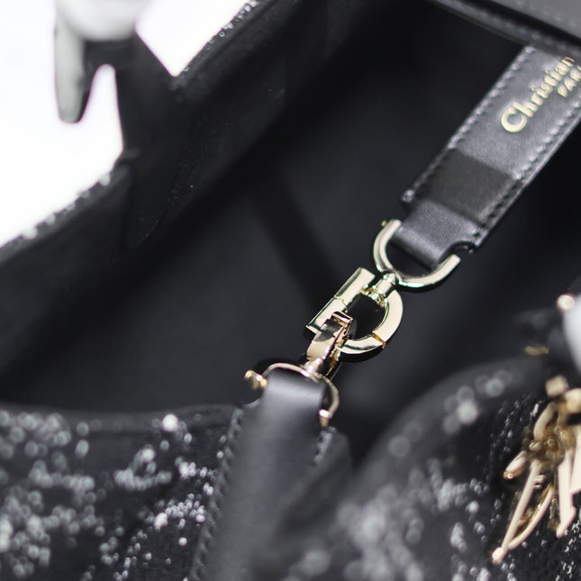 TOUJOURS BAG 37 IN BLACK MIX WHITE CANNAGE TWEED WITH GOLD HARDWARE