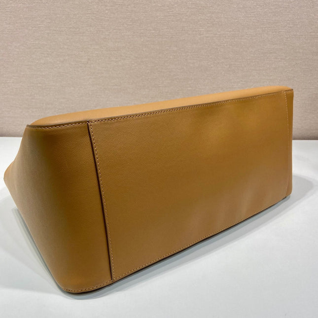 ELEGANT TOTE BAG 40 IN CIDER BROWN SMOOTH CALFSKIN