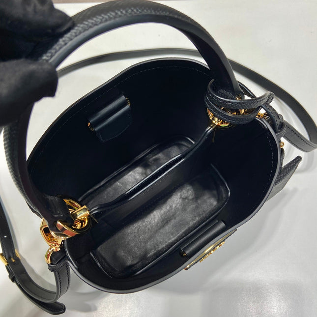 MINI BUCKET BAG 18 IN BLACK SAFFIANO LEATHER