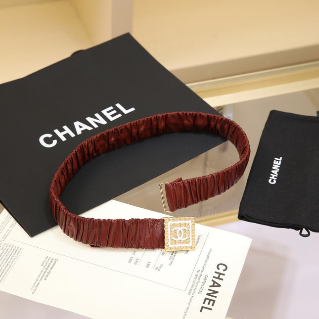 CC 30 MM SQUARE BUCKLE BELT IN GARNET RED CALFSKIN WITH GOLD HARDWARE