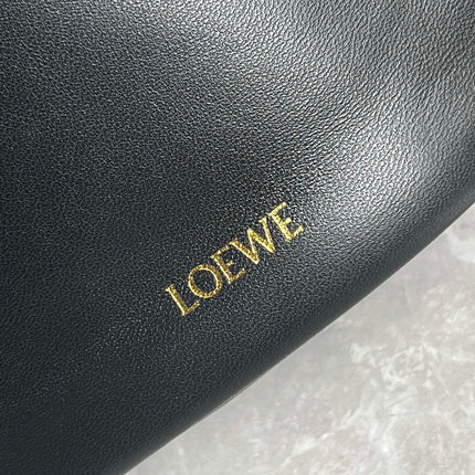 LOE 32 FLAMENCO PURSE BUCKET IN BLACK MELLOW NAPPA LAMBSKIN