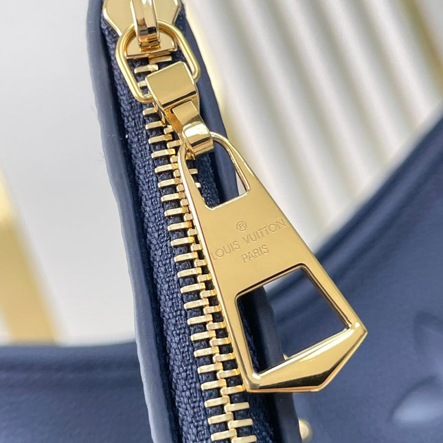 CARRYALL 29 IN DARK NAVY MONOGRAM EMPREINTE LEATHER