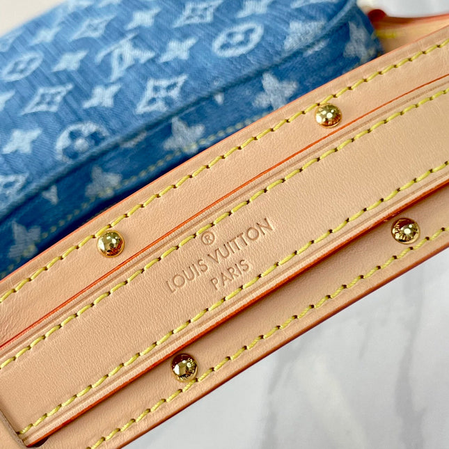 CROISSANT 25 IN BLUE MONOGRAM DENIM